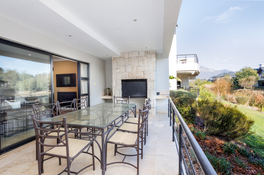 To Let 4 Bedroom Property for Rent in Pearl Valley at Val de Vie Western Cape